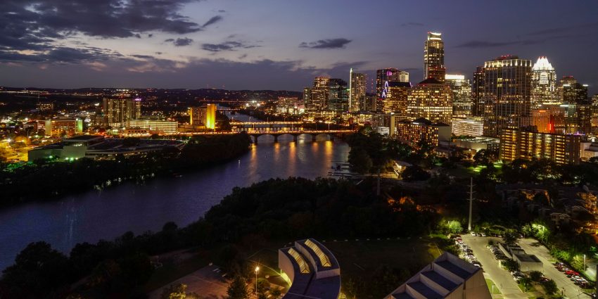 Austin Texas and the Colorado River at Dusk_dsc2236-3