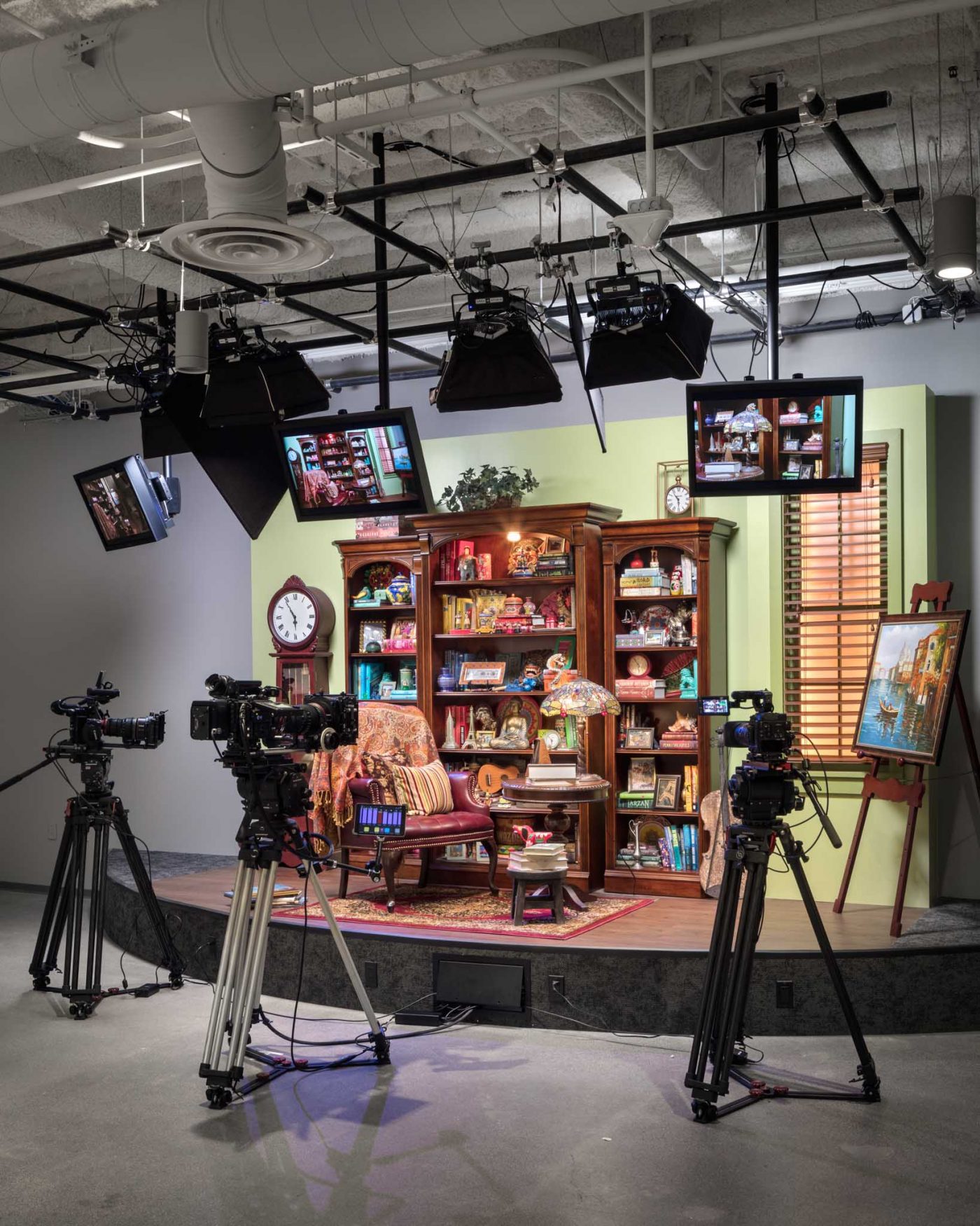 Canon Burbank Grand Opening Film and Digital TimesFilm and Digital Times