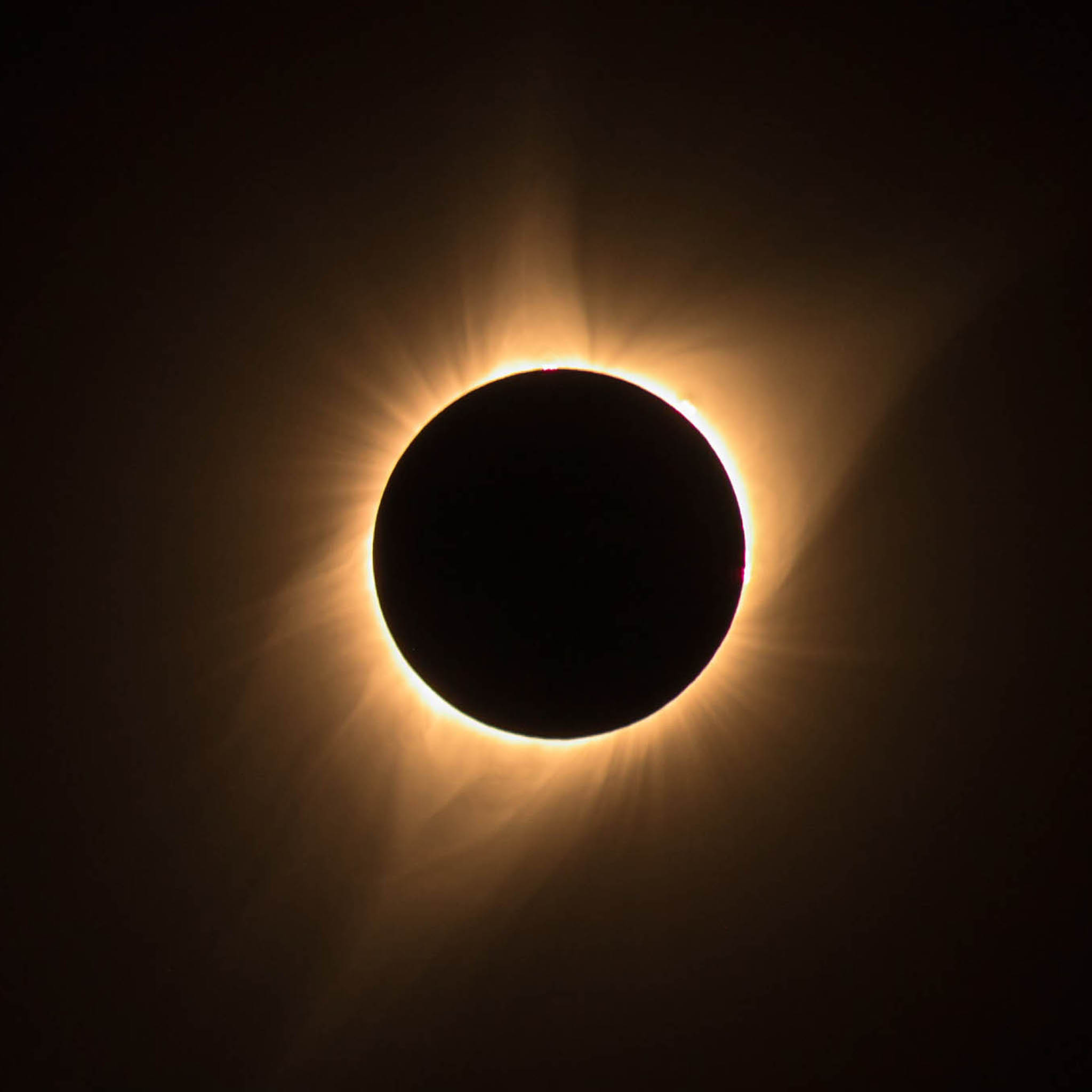 Photographing the Eclipse - Film and Digital TimesFilm and Digital